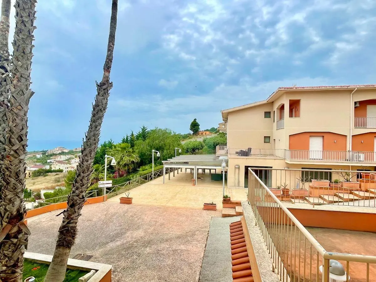 Aparthotel Isabella シャッカ イタリア